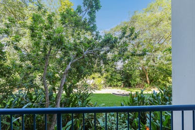 /international/au/2-44-lorna-lim-terrace-driver-nt-150919764/