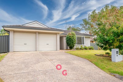 /international/au/35-rosewood-drive-medowie-nsw-148412888/