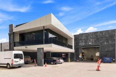/international/au/2-16-poa-court-craigieburn-vic-505113256/