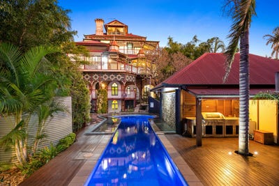 /international/au/35-brighton-road-highgate-hill-qld-151638948/
