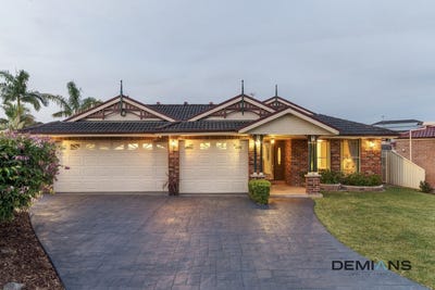 /international/au/13-beachcomber-place-chipping-norton-nsw-152562152/