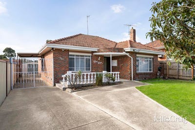 /international/au/14-eddie-street-pascoe-vale-vic-152098012/