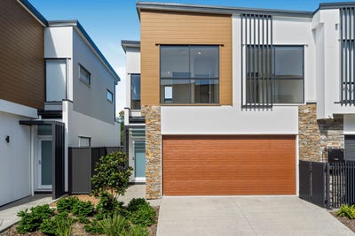 /international/au/38-2-lyra-avenue-hope-island-qld-151290936/