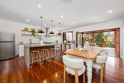 /international/au/12-pettigrew-street-mount-gravatt-east-qld-152354192/