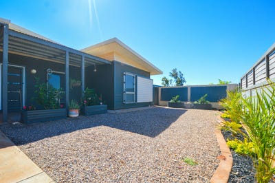 /international/au/1-paton-road-south-hedland-wa-151336864/