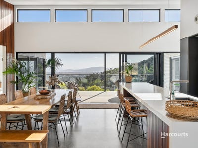 /international/au/95-cahill-place-acton-park-tas-151093144/