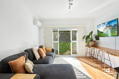 /international/au/13-68-russell-street-woonona-nsw-148563868/