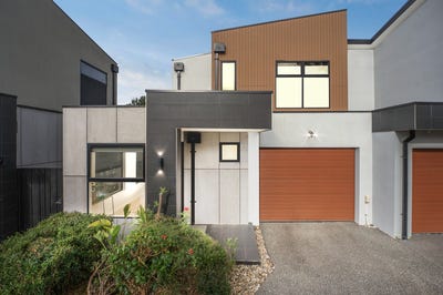 /international/au/7b-hampton-court-glen-waverley-vic-151389400/