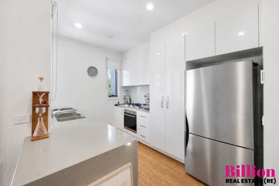 /international/au/6-7-ellesmere-parade-rosanna-vic-150597616/