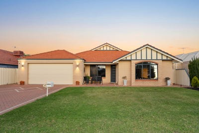 /international/au/10-dominion-way-rockingham-wa-152610456/