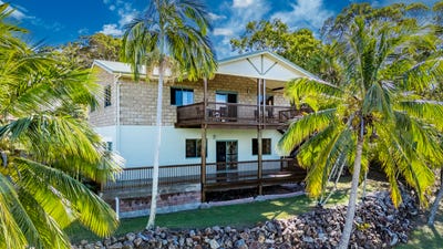 /international/au/2-woodrow-drive-agnes-water-qld-151561324/