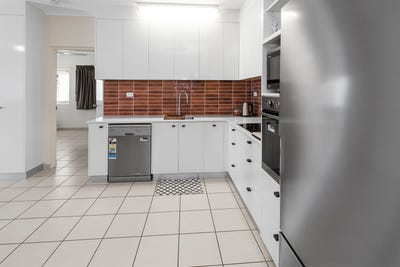 /international/au/27-3-cardona-court-darwin-city-nt-150976068/