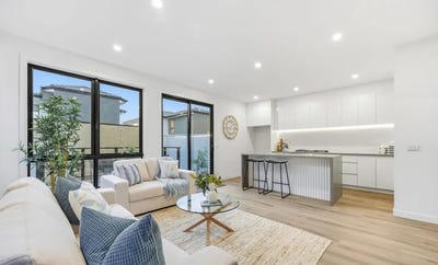 /international/au/1-44-nockolds-crescent-noble-park-vic-151285396/