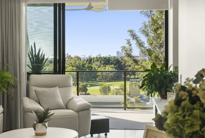 /international/au/403-601-glades-drive-robina-qld-151576192/