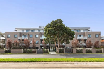 /international/au/lg01-373-377-burwood-highway-burwood-vic-152616008/