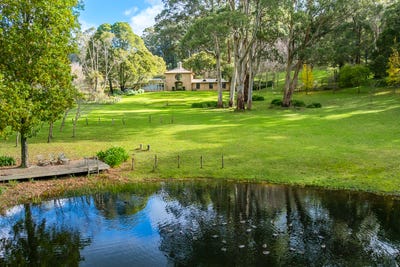 /international/au/123-hesket-boundary-road-hesket-vic-141938388/