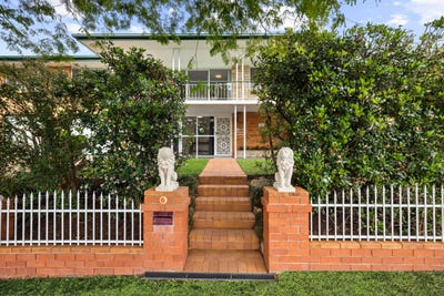 /international/au/6-coolmunda-street-mansfield-qld-152487600/
