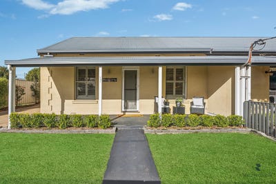 /international/au/131-gladstone-street-mudgee-nsw-148203852/