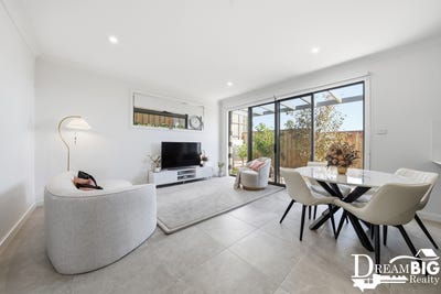 /international/au/5-wacol-glade-riverstone-nsw-151147316/