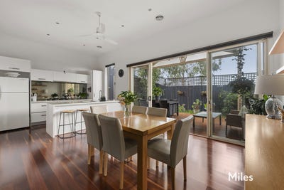 /international/au/4-44-mountain-view-parade-rosanna-vic-151109888/