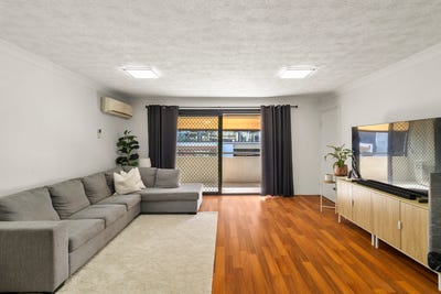 /international/au/17-79-berwick-street-fortitude-valley-qld-150811640/
