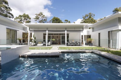 /international/au/244-mirbelia-pl-doonan-qld-151008544/
