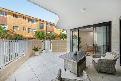 /international/au/g03-30-waugh-street-port-macquarie-nsw-151257164/