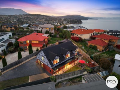 /international/au/6-syracuse-place-blackmans-bay-tas-150980088/