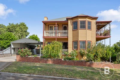 /international/au/44-lansell-street-bendigo-vic-151091252/