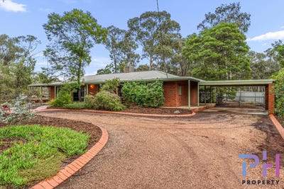/international/au/24-trailspur-road-myers-flat-vic-151282772/