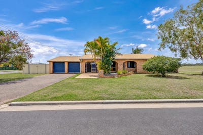 /international/au/40-cortes-drive-thabeban-qld-152618108/