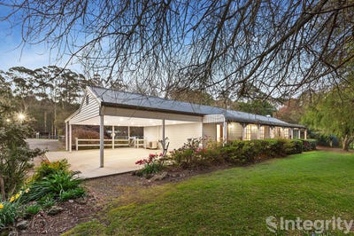 /international/au/251-gordons-bridge-road-kinglake-vic-152351092/