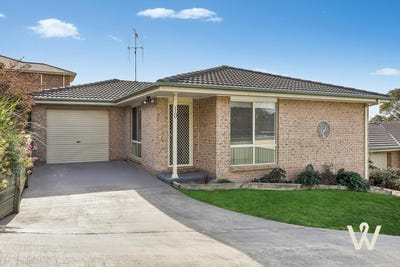 /international/au/10-9-victoria-street-yass-nsw-151379716/