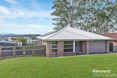 /international/au/17b-thomas-street-north-rothbury-nsw-148232864/