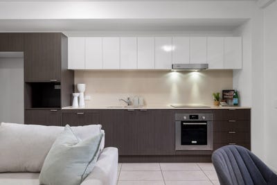 /international/au/13-28-chatsworth-road-greenslopes-qld-151365440/