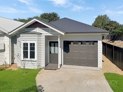 /international/au/4e-crestwood-drive-goulburn-nsw-150755648/