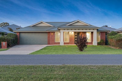 /international/au/173-golf-club-drive-howlong-nsw-152692480/