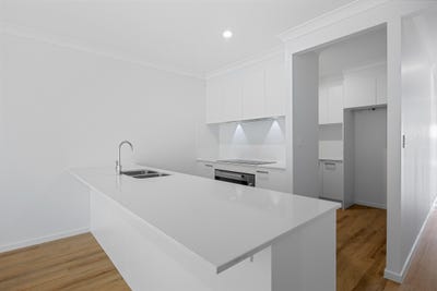 /international/au/25-panorama-street-flagstone-qld-151920420/