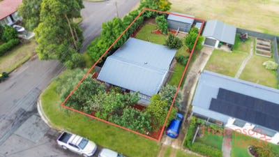 /international/au/31-joan-street-rutherford-nsw-151229076/