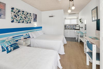 /international/au/16-77-79-first-avenue-sawtell-nsw-151105460/