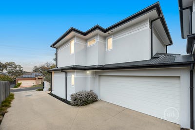 /international/au/1-26-vermont-parade-greensborough-vic-151983616/