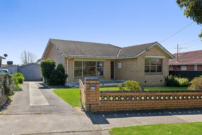 /international/au/12-yarra-ave-reservoir-vic-152455252/