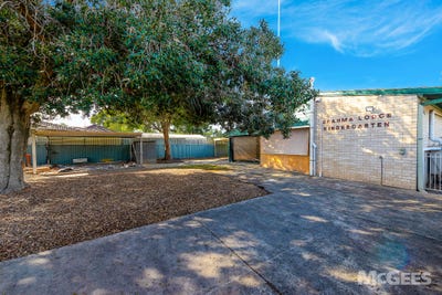 /international/au/64-the-strand-brahma-lodge-sa-505170764/
