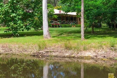 /international/au/25-gehrke-road-burua-qld-150816136/