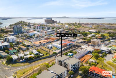 /international/au/118-75-central-lane-gladstone-central-qld-151456848/