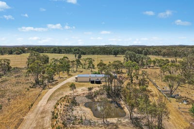 /international/au/42-bywong-lane-mudgee-nsw-700429396/