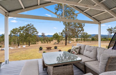 /international/au/30-forest-ridge-crescent-mount-mort-qld-152604564/