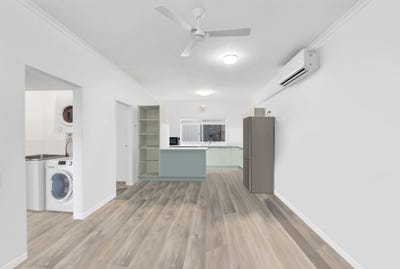 /international/au/8-27-balaclava-road-earlville-qld-151007868/