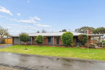 /international/au/7-lats-ave-carrum-downs-vic-121040181/