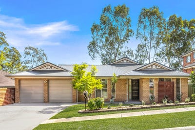 /international/au/4-karalee-street-wadalba-nsw-150624592/